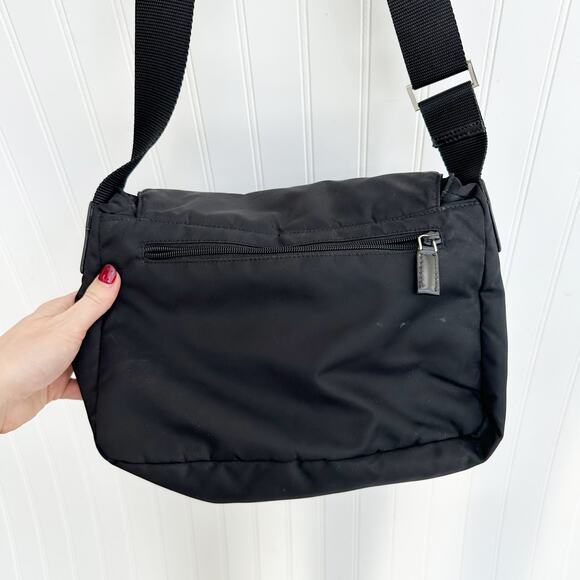 Prada Black Tessuto Nylon Messenger Crossbody Bag Purse Logo Triangle - Picture 4 of 7